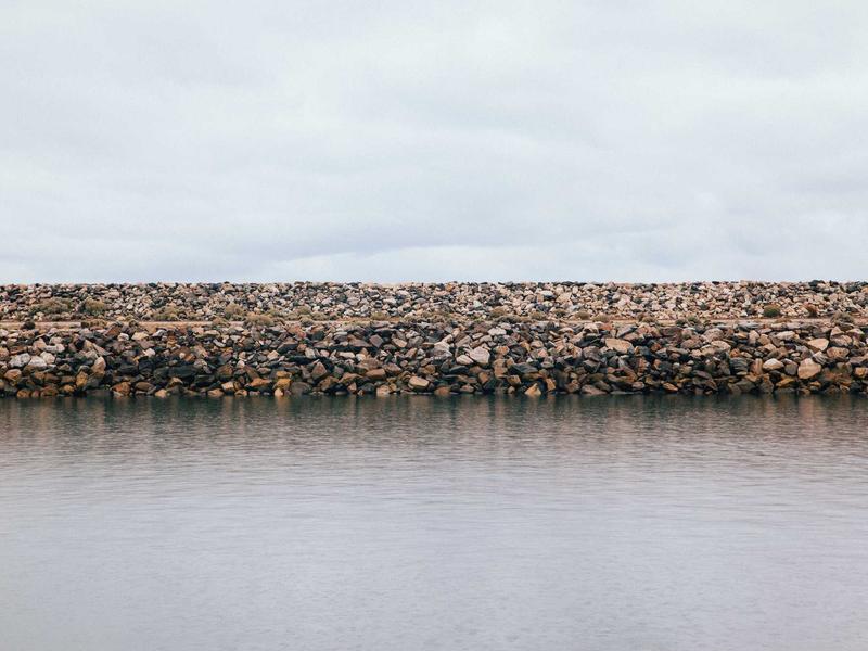 日本胶囊旅馆<br>qyw0fsis.cn 空间折叠术